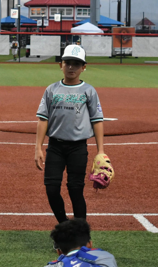 How to Get a Perfect Fit from a Youth Ball Glove - Resilient Gloves